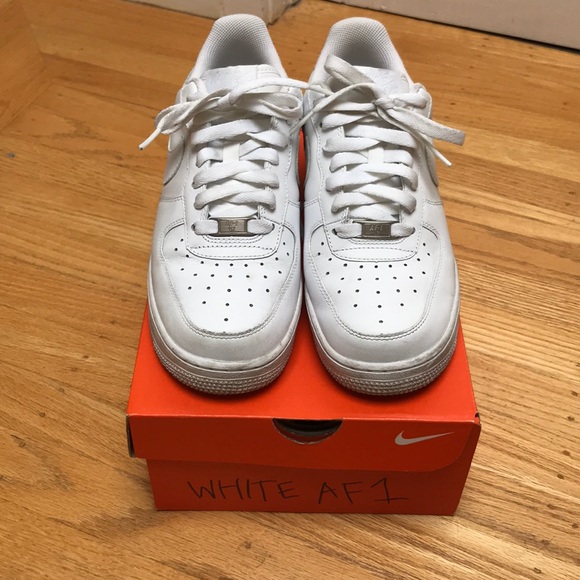 how to clean air force ones with baking soda